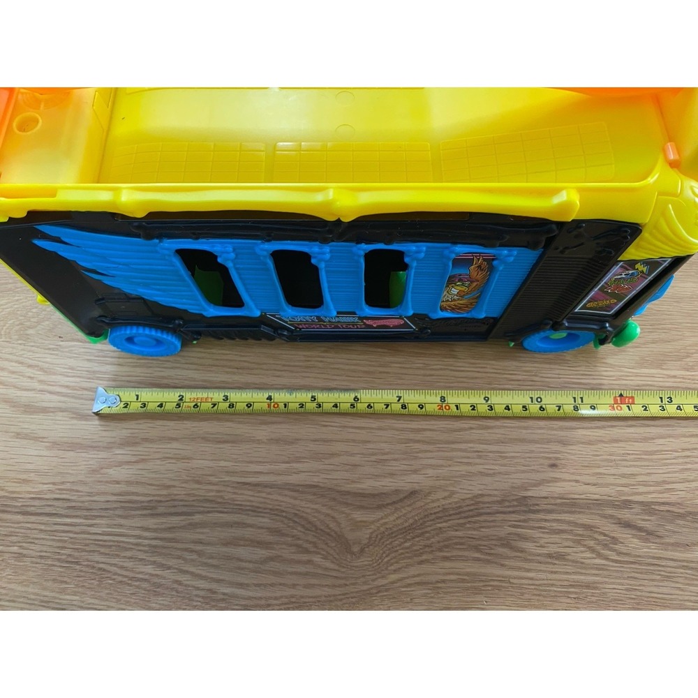 Hot Wheels Tony Hawk World Tour Skate Bus Playset Ramp Truck Base No Accessories - Picture 12 of 13